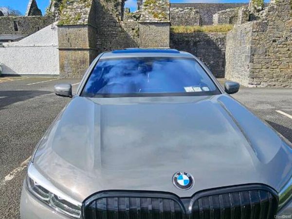 BMW 7-Series Saloon, Petrol Plug-in Hybrid, 2020, Grey