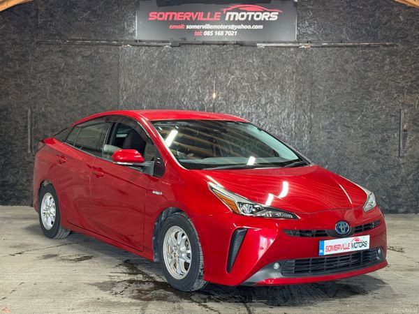 Toyota Prius Saloon, Petrol Hybrid, 2020, Red