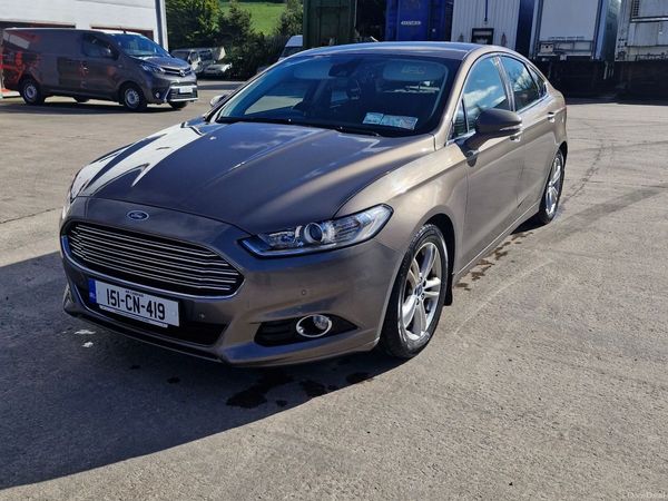 Ford Mondeo Hatchback, Diesel, 2015, Brown