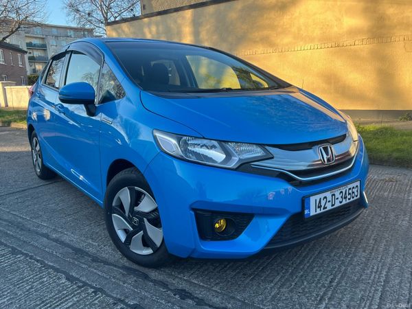 Honda Fit Hatchback, Petrol Hybrid, 2014, Blue