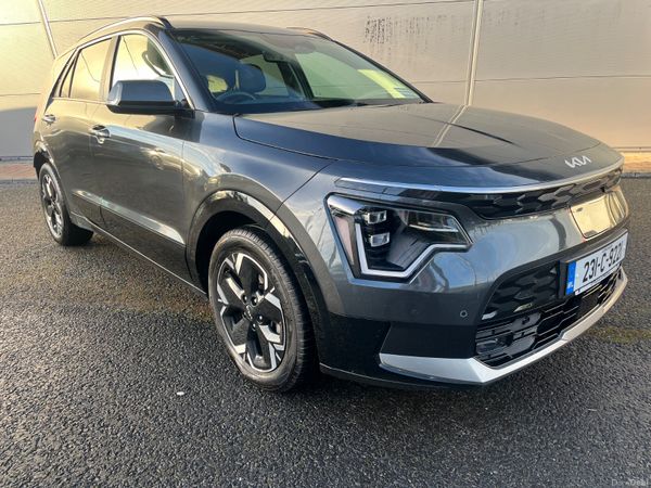 Kia Niro SUV, Electric, 2023, Grey