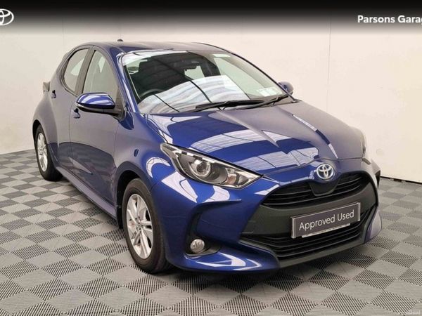 Toyota Yaris Hatchback, Petrol Hybrid, 2022, Blue