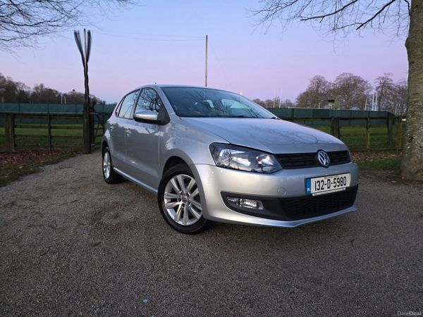 Volkswagen Polo Hatchback, Petrol, 2013, Silver