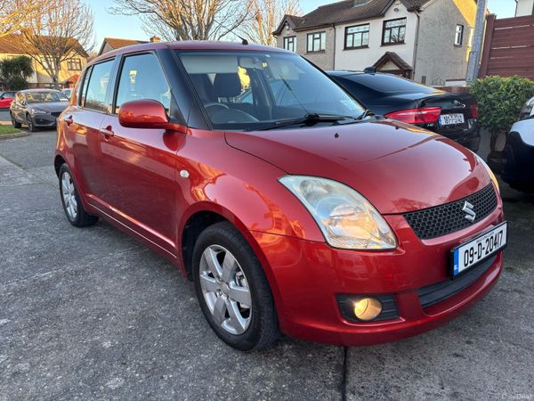 Suzuki Swift Hatchback, Petrol, 2009, Bronze