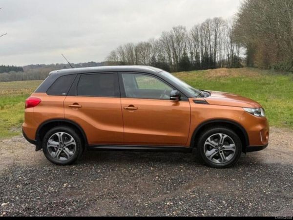 Suzuki Vitara SUV, Diesel, 2019, Orange