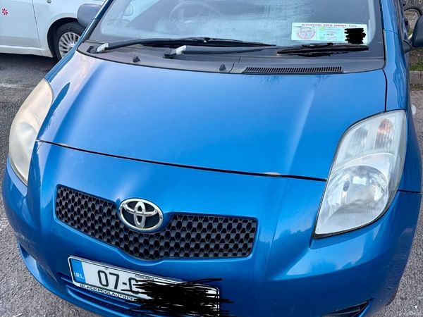 Toyota Yaris Hatchback, Petrol, 2007, Blue