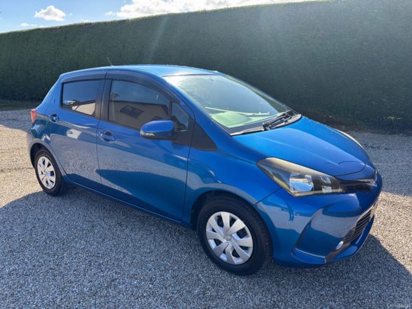 Toyota Vitz Hatchback, Petrol, 2014, Blue