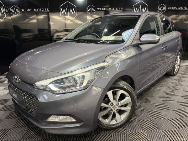 Hyundai i20 Hatchback, Petrol, 2016, Grey