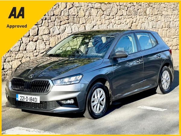 Skoda Fabia Hatchback, Petrol, 2022, Grey