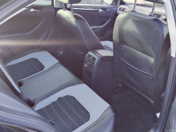 Volkswagen Jetta Saloon, Diesel, 2018, Black