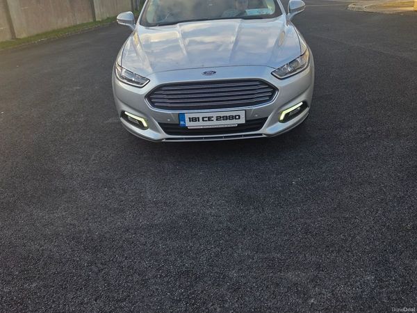 Ford Mondeo Hatchback, Diesel, 2018, Silver