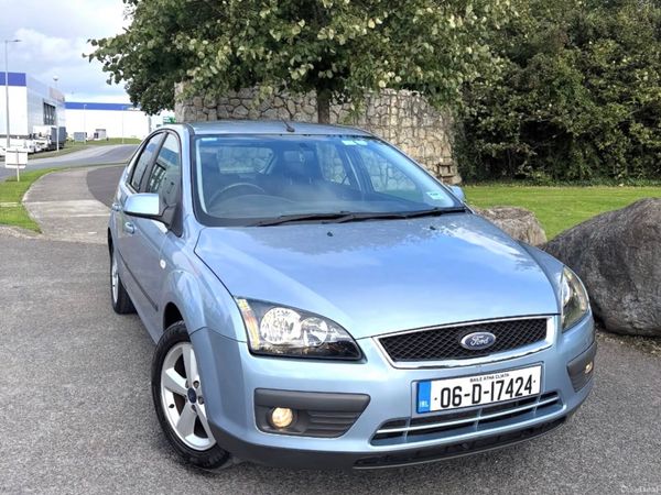 Ford Focus Hatchback, Petrol, 2006, Blue