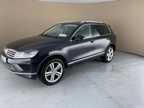 Volkswagen Touareg SUV, Diesel, 2016, Black