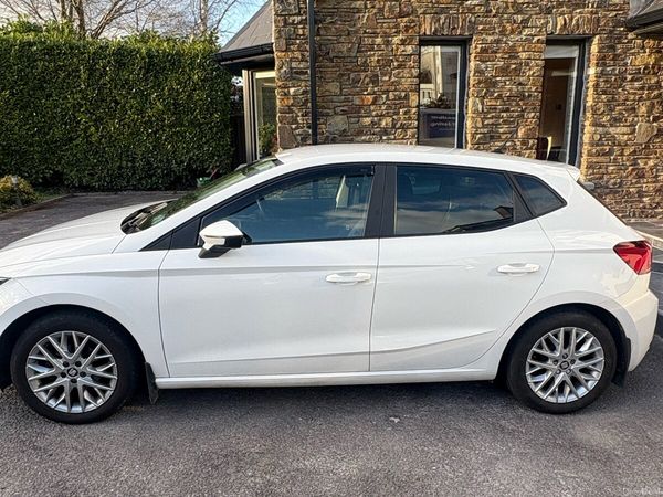 SEAT Ibiza Hatchback, Petrol, 2019, White