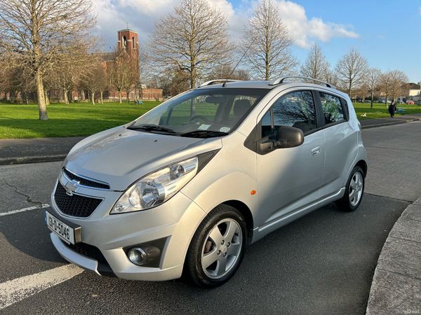 Chevrolet Spark Hatchback, Petrol, 2013, Silver