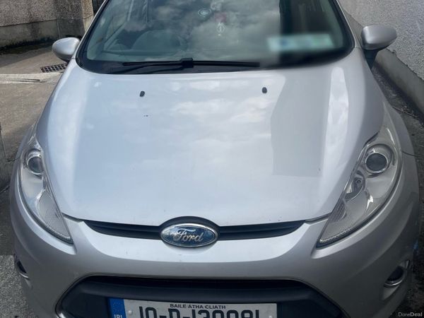 Ford Fiesta Hatchback, Diesel, 2010, Silver