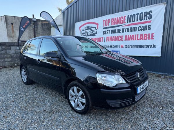 Volkswagen Polo Hatchback, Petrol, 2010, Black