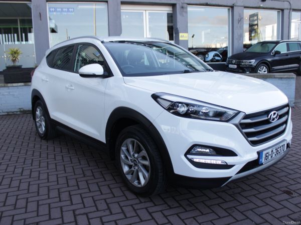Hyundai Tucson SUV, Diesel, 2016, White