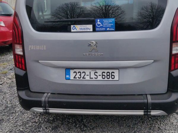 Peugeot Rifter MPV, Diesel, 2023, Grey