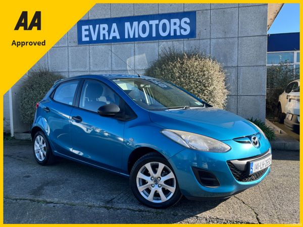 Mazda Mazda2 Hatchback, Petrol, 2014, Blue
