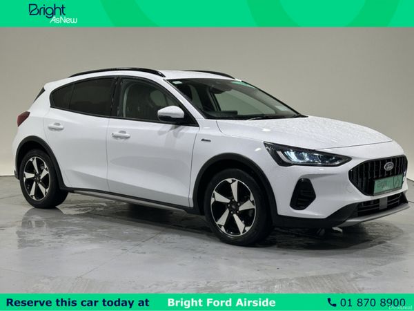 Ford Focus Hatchback, Petrol Hybrid, 2023, White