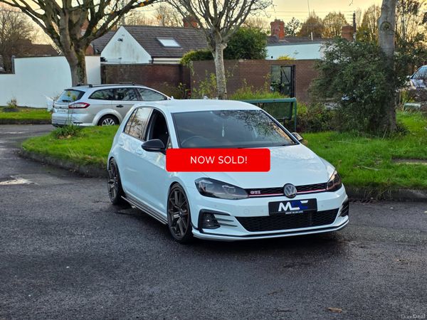 Volkswagen Golf Hatchback, Petrol, 2017, White