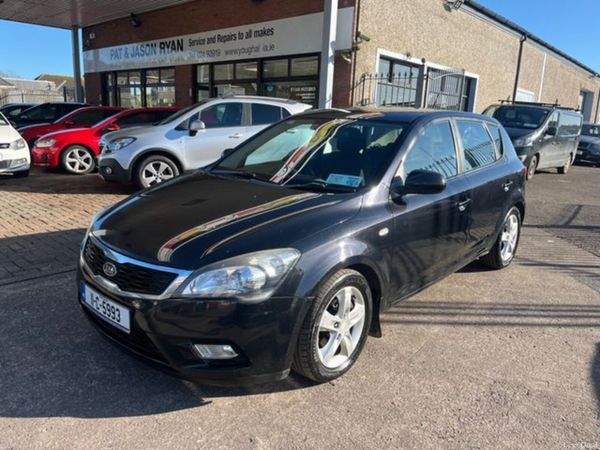 Kia Ceed Hatchback, Diesel, 2011, Black