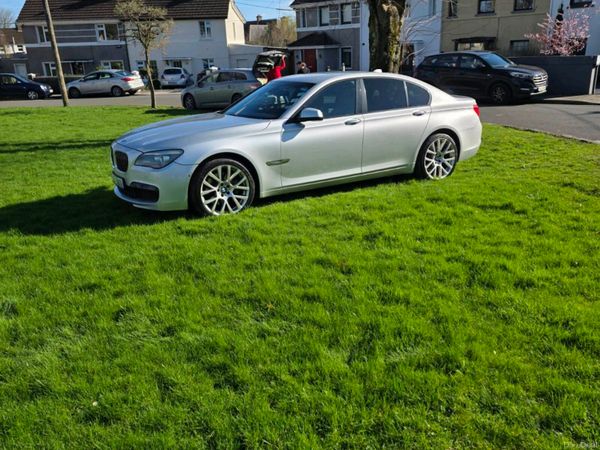 BMW 7-Series Saloon, Diesel, 2012, Silver