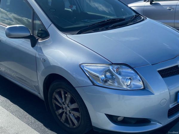 Toyota Auris Hatchback, Petrol, 2009, Blue