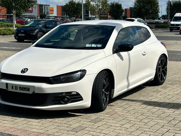 Volkswagen Scirocco Hatchback, Diesel, 2011, White