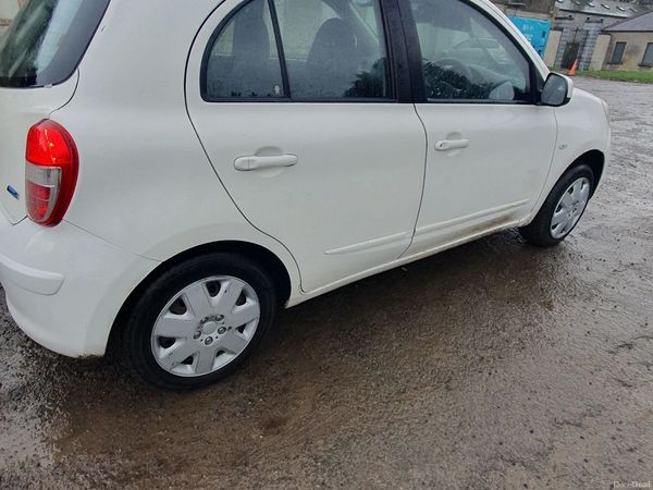 Nissan Micra Hatchback, Petrol, 2012, White