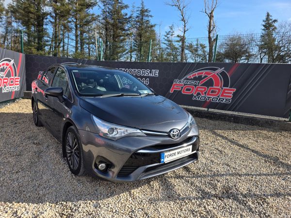 Toyota Avensis Saloon, Diesel, 2017, Grey