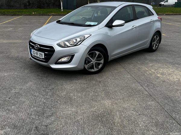 Hyundai i30 Hatchback, Diesel, 2015, Silver