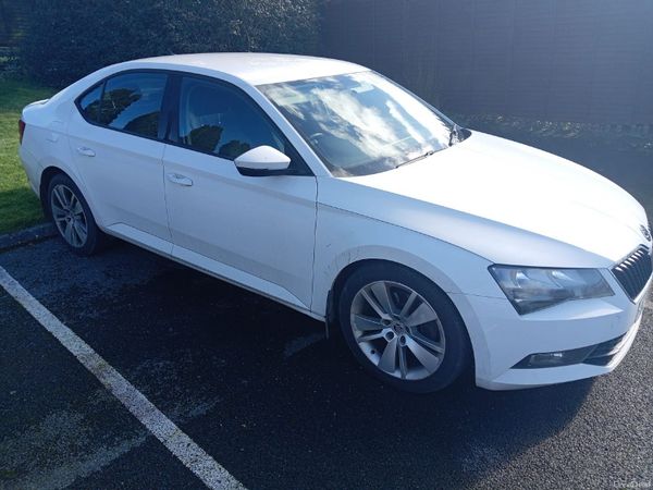 Mercedes-Benz C-Class Saloon, Diesel, 2016, White