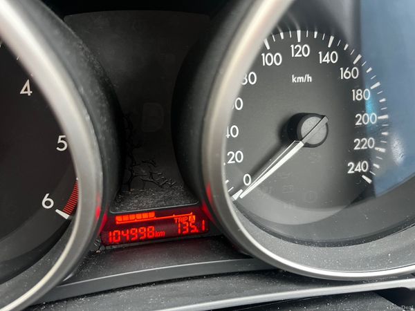 Mazda Mazda5 MPV, Diesel, 2015, Blue