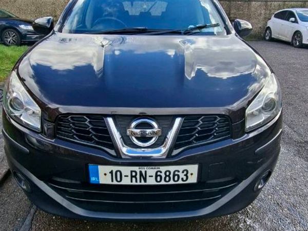 Nissan Qashqai Hatchback, Diesel, 2010, Black