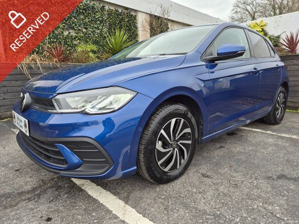 Volkswagen Polo Hatchback, Petrol, 2022, Blue