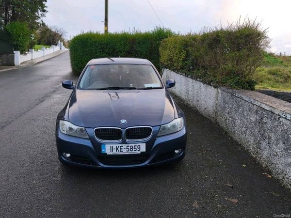 BMW 3-Series Saloon, Diesel, 2011, Blue