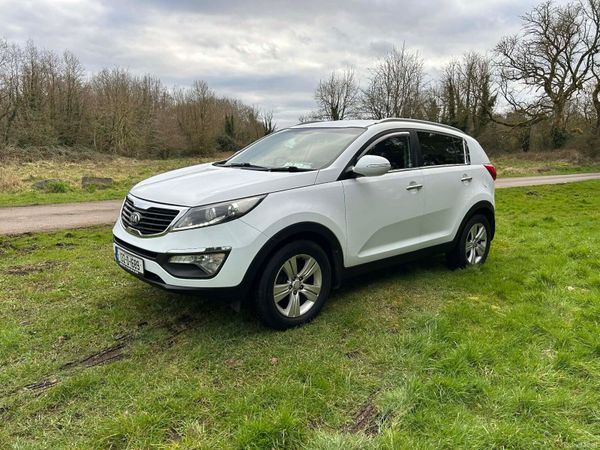 Kia Sportage MPV, Diesel, 2013, White