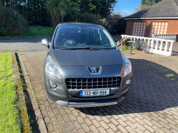 Peugeot 3008 Hatchback, Diesel, 2013, Grey