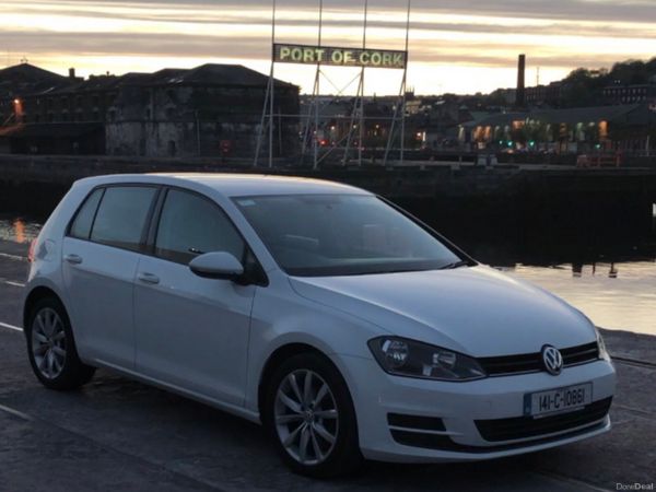 Volkswagen Golf Hatchback, Diesel, 2014, White