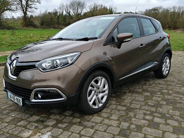 Renault Captur Hatchback, Diesel, 2014, Brown