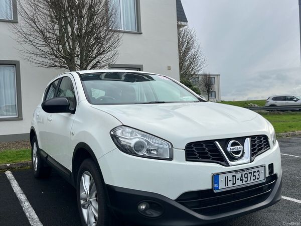 Nissan Qashqai Hatchback, Diesel, 2011, White