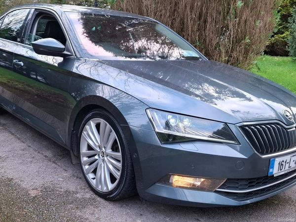 Skoda Superb Saloon, Diesel, 2016, Grey