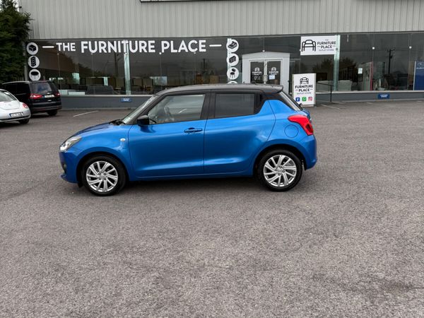 Suzuki Swift Hatchback, Petrol, 2023, Blue