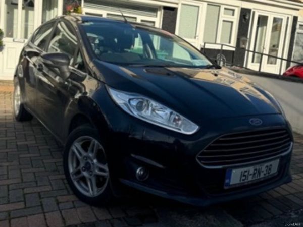 Ford Fiesta Hatchback, Petrol, 2015, Black