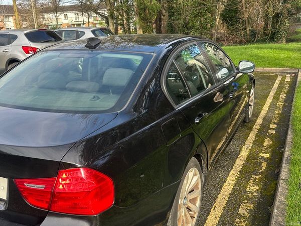BMW 3-Series Saloon, Diesel, 2009, Black