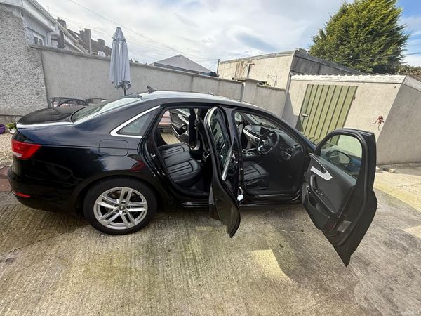Audi A4 Saloon, Diesel, 2017, Black