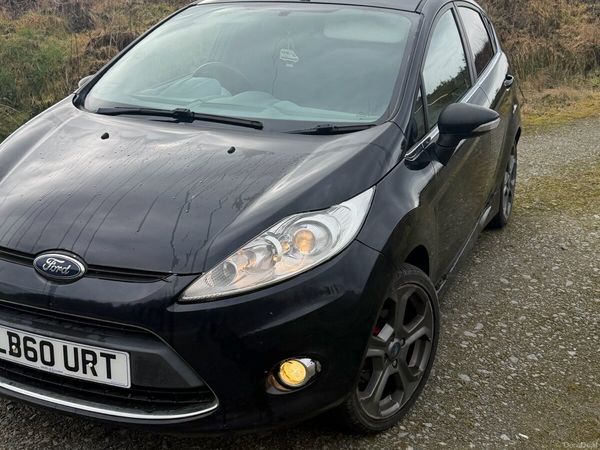 Ford Fiesta Hatchback, Petrol, 2011, Black