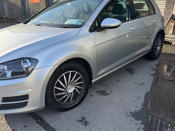 Volkswagen Golf Estate, Diesel, 2015, Silver